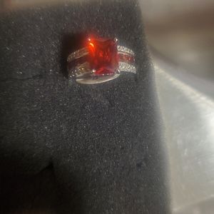 925 silver ring with red stone setting